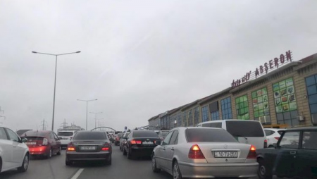 Sumqayıt-Bakı yolunda tıxac yarandı