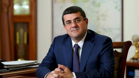 Araikdən növbəti təxribat: Rus dili Qarabağda rəsmi dil elan olundu