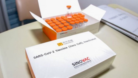 “CoronoVAC” vaksinin effektivliyi neçə faizdir? - Həkim rəyi