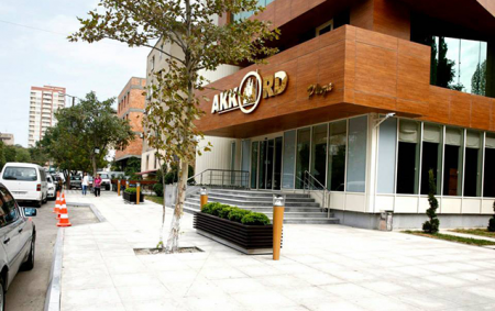 Bank kredit borcuna görə “Akkord”u məhkəməyə verdi