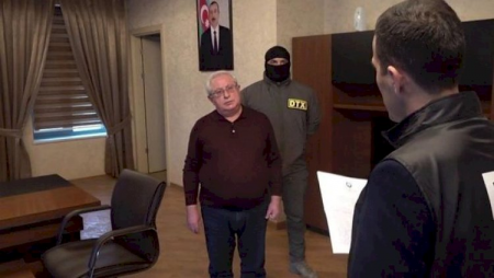 Həbsdə olan sabiq icra başçısının məhkəməsi başlayır