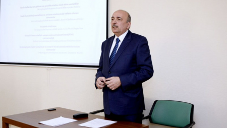 Baş infeksionist pandemiya ilə əlaqdar əhaliyə müraciət etdi