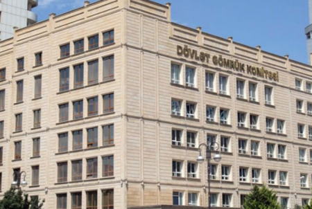 Gömrük Komitəsi türkiyəli sürücüdən Azərbaycan ərazisinə keçmək üçün 600 dollar tələb edib
