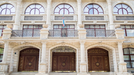Azərbaycanda 4 yüksək vəzifəli şəxs eyni anda istefa verdi