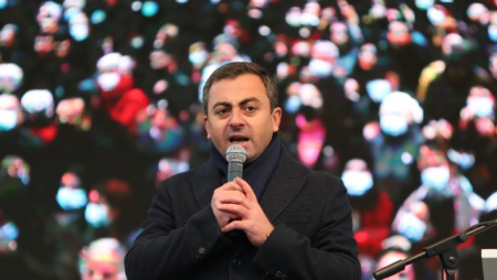 Daşnak siyasətçi Paşinyanı istefaya çağırdı