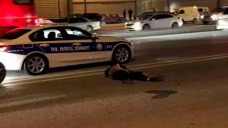 “Mercedes“in vurduğu piyada yerindəcə öldü