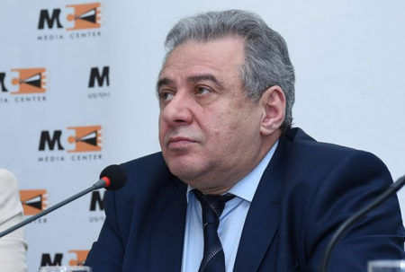 Erməni nazir MƏHKƏMƏYƏ VERİLDİ