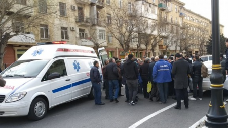 Mingəçevirdə mikroavtobus 44 yaşlı qadın vurdu