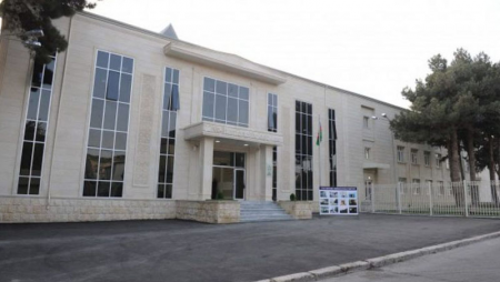 Bakıda daha bir məktəb koronavirusa görə distant təhsilə keçdi