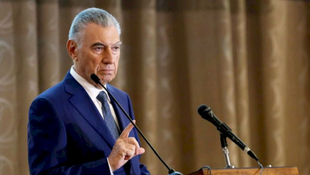 Əli Həsənovun imperiyası: Vəzifədən getsə də, dövlətin “yaxasını” buraxmır