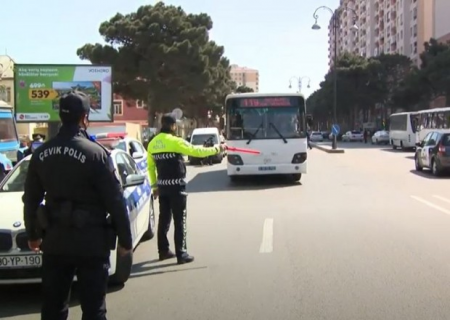 Polis karantini pozanları belə cərimələdi - VİDEO