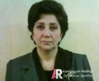 QHT sədri avtobusda jurnalistə hücum edib: "Ay millət, bu qadın ermənilərə işləyir"