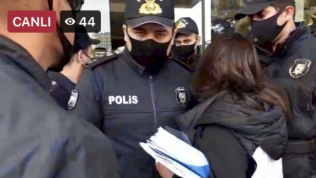 İcra Hakimiyyəti qarşısında aksiya - Video