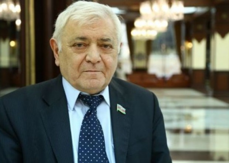 Aqil Abbas Hərbi Hospitala dəvət edildi