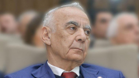 “Hacıbala Abutalıbov Rusiyada doğulub, adı da “Kolya”dır”