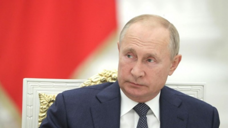Vladimir Putin azərbaycanlı rəqqası təltif edib