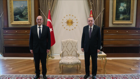 Ərdoğan Yunanıstan XİN başçısını qəbul edib