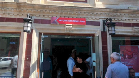 Kapital Bank müştəriyə kart verməkdən imtina etdi: “Siz xərçəng xəstəsisiniz”