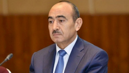 Əli Həsənov yeni mərkəz yaratdı