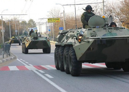 Rusiya qoşunlarını Ukrayna sərhədindən geri çəkir