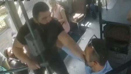 Avtobus sürücüsünü döyənin şəxsiyyəti müəyyənləşdi