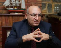 "Maşın almırlar, matoru filan yoxdur, inəkdir bu, inək."- Nazirlik fermerlərə maşın qiymətinə inək satır - Partiya sədri