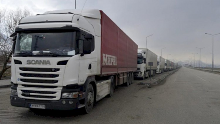 İrandan ermənilərə daşınan yüklərlə bağlı açıqlama
