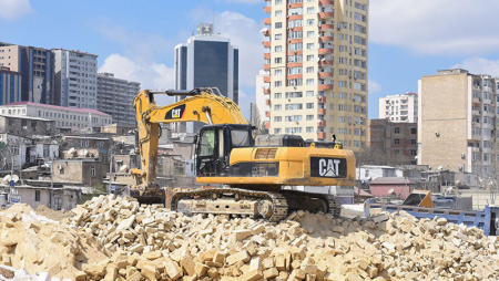 Bakıda 100-dən çox bina söküləcək (SİYAHI/FOTO)