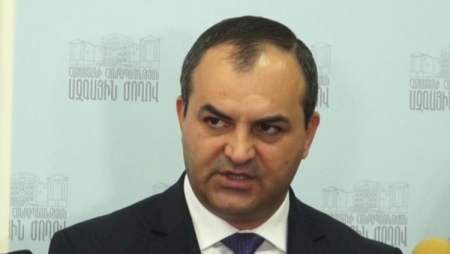 Ermənistanda dövlətə xəyanətlə bağlı 1650 işə baxılır - Baş prokuror