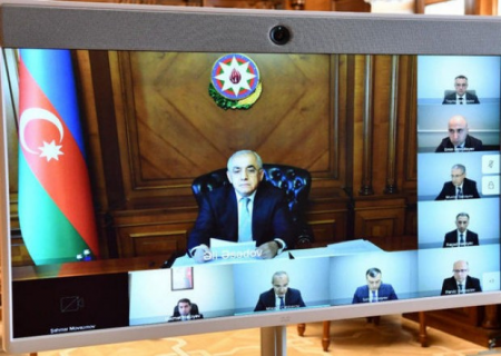 Əli Əsədovun sədrliyi ilə iclas keçirildi