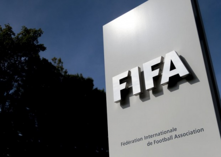 FIFA dörd azərbaycanlı futbolçuya ödəniş edəcək