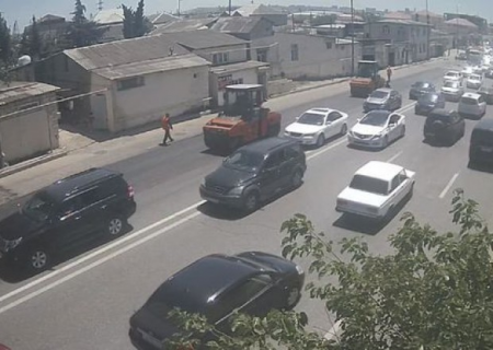 Bu yolda sıxlıq var