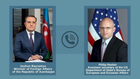 Ceyhun Bayramov Filip Rikerlə bölgədəki vəziyyəti müzakirə etdi