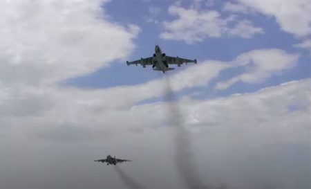 Bayraktar və digər pilotsuz aparatlarımız təlim uçuşları keçirir - FOTO
