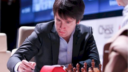 Teymur Rəcəbov Aniş Girini məğlub etdi