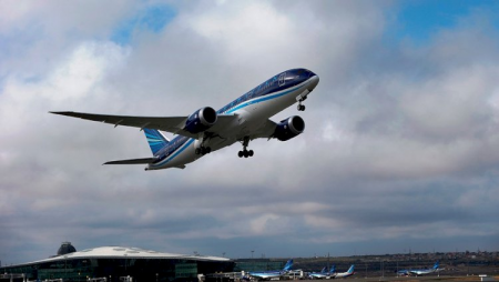 Bakı-London aviareysi bərpa olundu