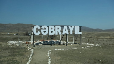 Bir qrup hərbçi “Cəbrayılın azad olunmasına görə” medalı ilə təltif edildi