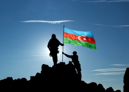 Hərbi qulluqçular “Cəsur döyüşçü” medalı ilə təltif edildi