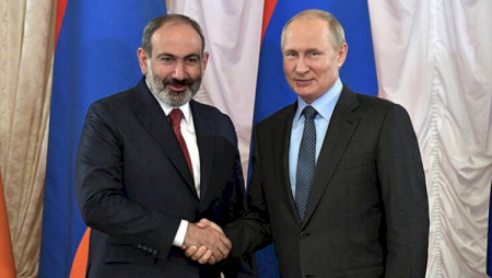 Putin Paşinyanı təbrik etdi