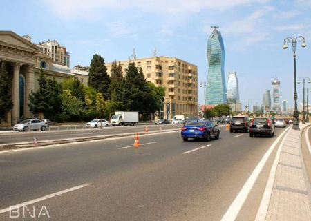 Bakıda mərkəzi yolda aparılan təmir işləri sıxlığa səbəb ola bilər - FOTO