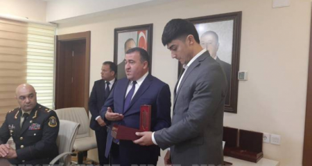 Şəhid İlqar Mirzəyevin ailəsinə “Azərbaycanın Milli Qəhrəmanı” medalı təqdim olundu
