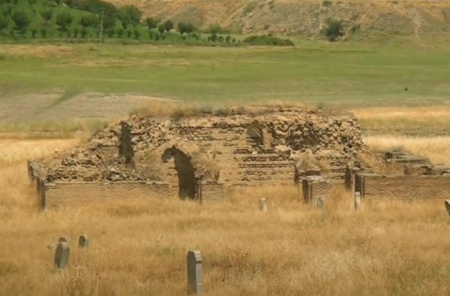 Azərbaycanda qədim yaşayış məskəni tapıldı, ərazi mühafizəyə alındı - VİDEO