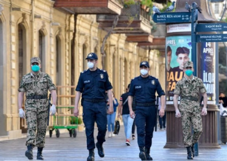 “İnsanlar pandemiyanın bitməsini düşünməsin" - Nazirlik