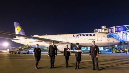 Frankfurt-Bakı aviareysi bərpa olundu