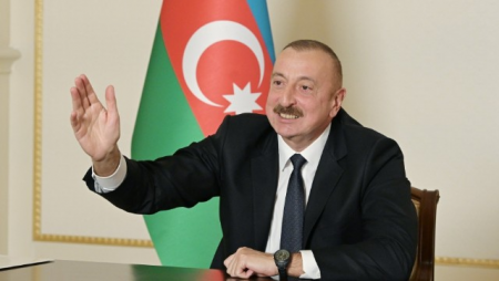 "Ermənilər dırnaqarası “hərbi qələbə” ilə öyünürdülər" - Ali Baş Komandan