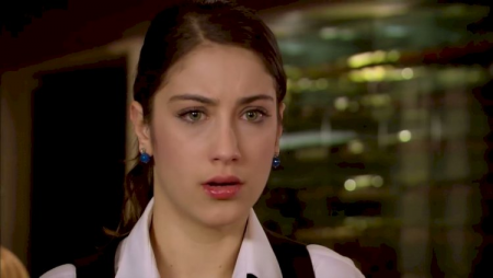 Hazal Kaya yeni serialda : 40 yaşlı kişi ilə 20 yaşlı qızın...