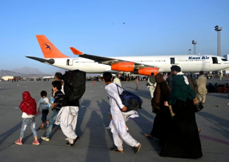 "Biz aeroporta gedən yolu bağlamışıq" - "Taliban"