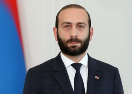 Mirzoyan Lavrovla danışıqlar aparacaq