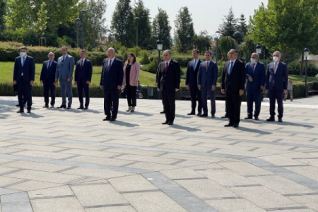 Baş prokuror Ankarada Heydər Əliyevin adını daşıyan parkı ziyarət etdi - YENİLƏNİB (FOTO)