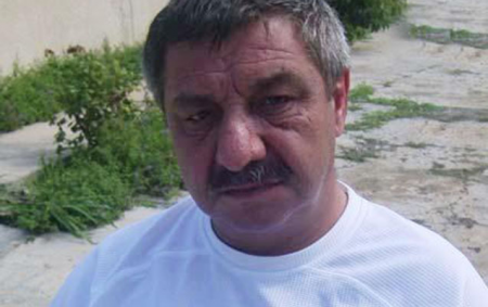 Keçmiş Milli Qəhrəman Rasim Əkbərov bıçaqlandı